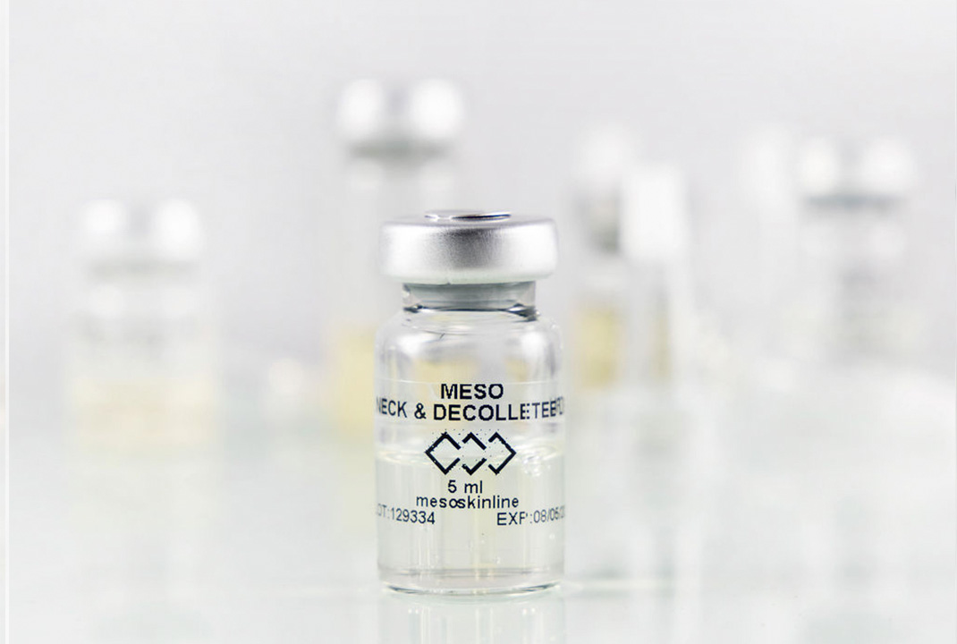 Ge�ffnete Box � Meso Neck & D�collet� Lift 2