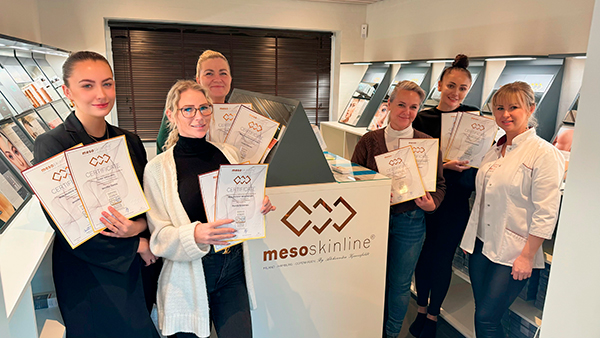 Undervisning med Dermatech Group logo