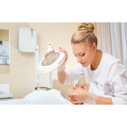 &#1050;&#1086;&#1089;&#1084;&#1077;&#1090;&#1086;&#1083;&#1086;&#1075; &#1080; &#1084;&#1077;&#1085;&#1077;&#1076;&#1078;&#1084;&#1077;&#1085;&#1090; &#1082;&#1083;&#1080;&#1085;&#1080;&#1082;&#1080; 