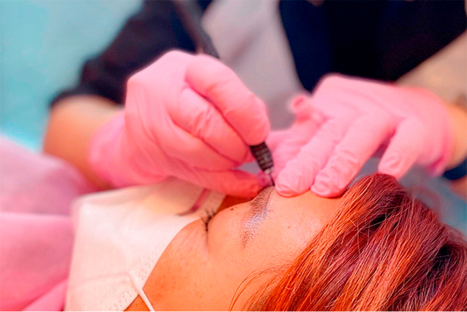 Advanced Microblading Masterclass (Combined online teaching and internship)